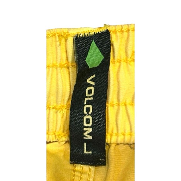 Volcom Men's Banana Yellow Swim Shorts Trunks True To This size L surf beach - Picture 8 of 16